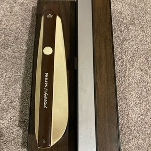 Phillips Electric Carving Knife